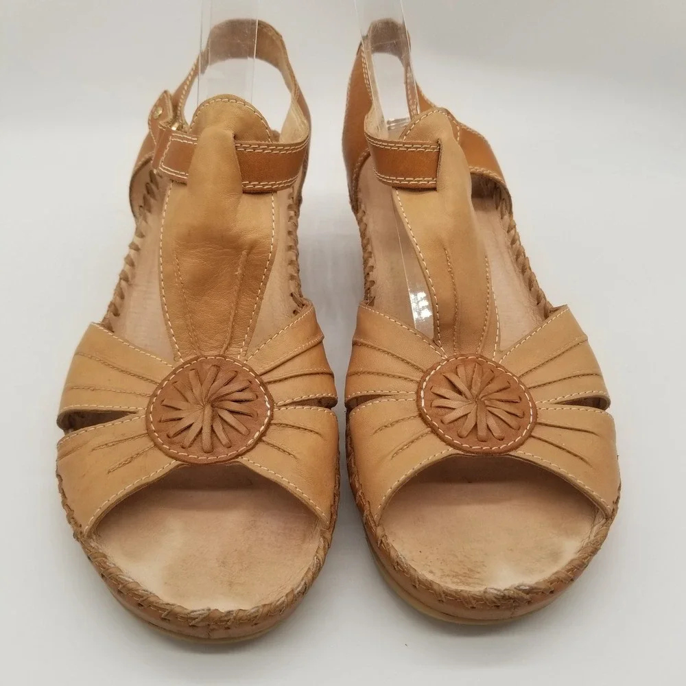Pikolinos Women Tan Leather‎ T-Strap Wedge Sandals  41 Floral Cutout Peep Toe